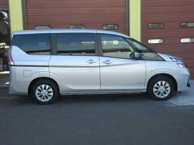 Nissan Serena 2022 — миниатюра 5