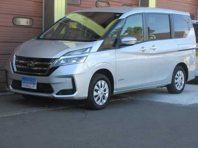 Nissan Serena 2022 — фото 1, купить с доставкой в Москву