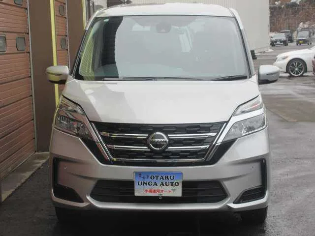 Nissan Serena 2022 — миниатюра 2