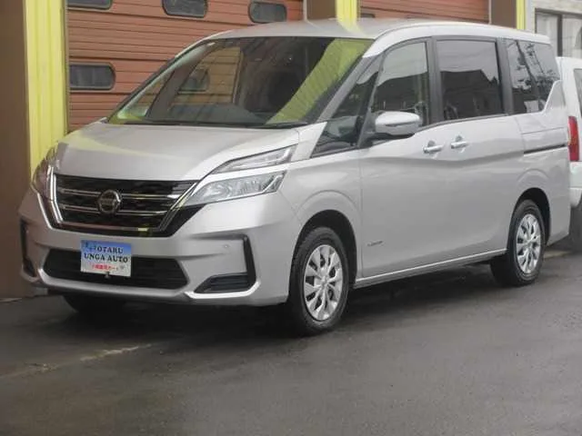 Nissan Serena 2022 — фото 1, купить с доставкой в Москву