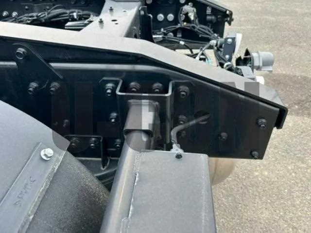 Mitsubishi Fuso Super Great 2024 — миниатюра 4