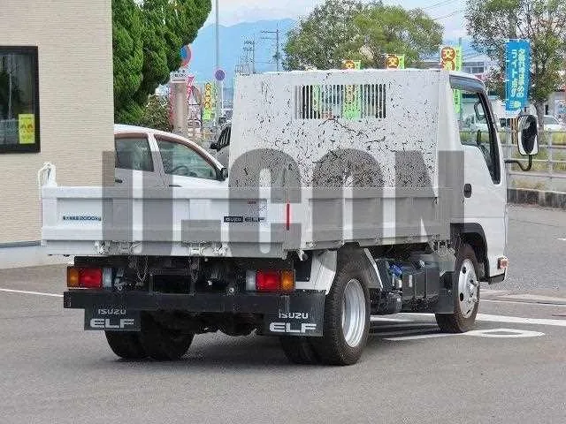 Isuzu Elf Truck 2022 — миниатюра 2