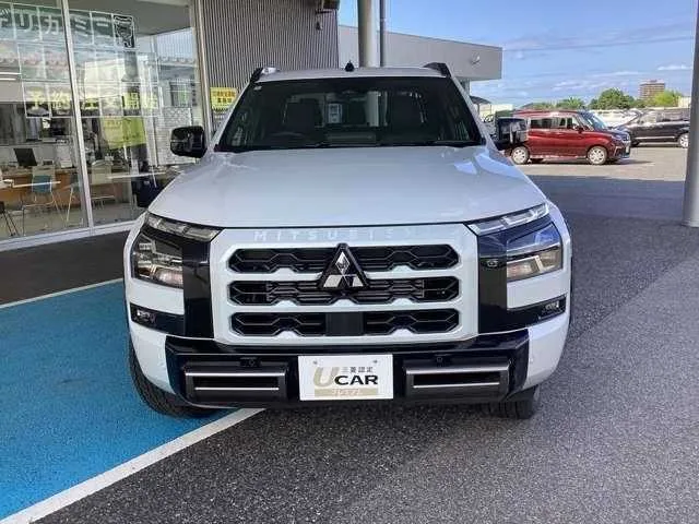 Mitsubishi Triton 2025 — миниатюра 3
