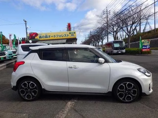 Suzuki Swift 2022 — миниатюра 4