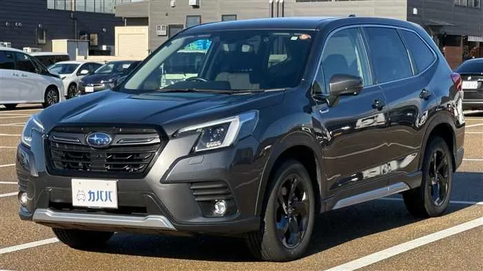 Subaru Forester 2022 — фото 1, купить с доставкой в Москву
