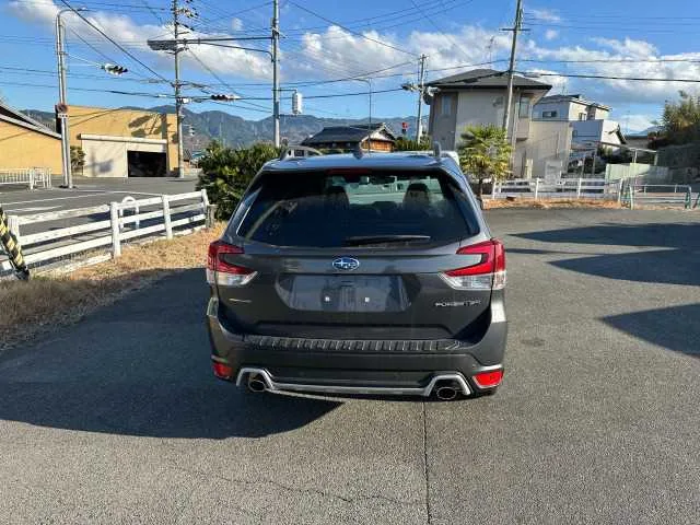Subaru Forester 2022 — миниатюра 5