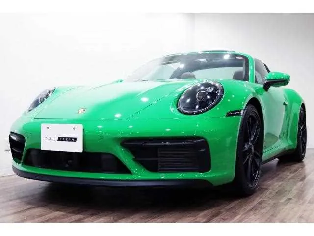 Porsche 911 2023 — миниатюра 2