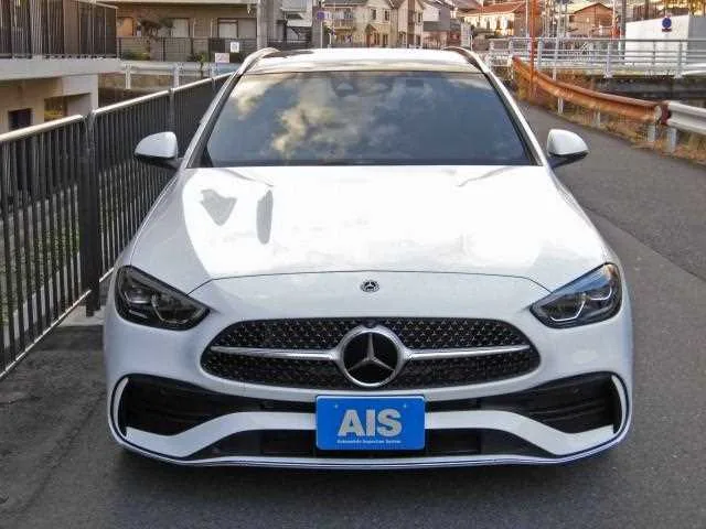 Mercedes-Benz C-Class 2023 — миниатюра 4