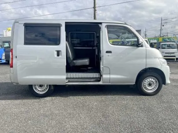 Toyota Townace Van 2023 — миниатюра 5