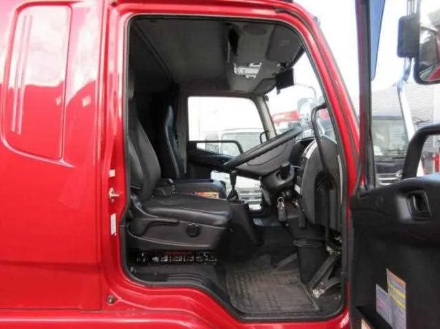 Mitsubishi Fuso Fighter 2024 — миниатюра 4