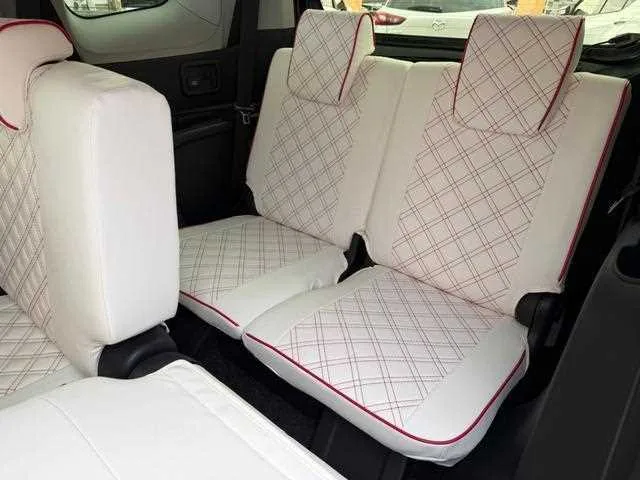 Toyota Sienta 2022 — миниатюра 4