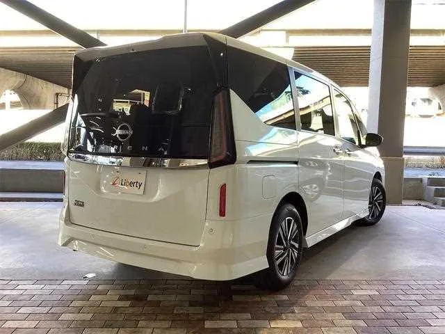 Nissan Serena 2025 — миниатюра 5