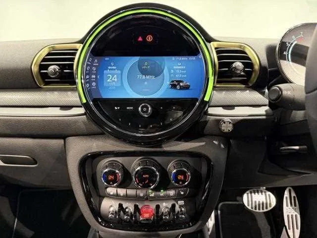 BMW MINI 2022 — миниатюра 5