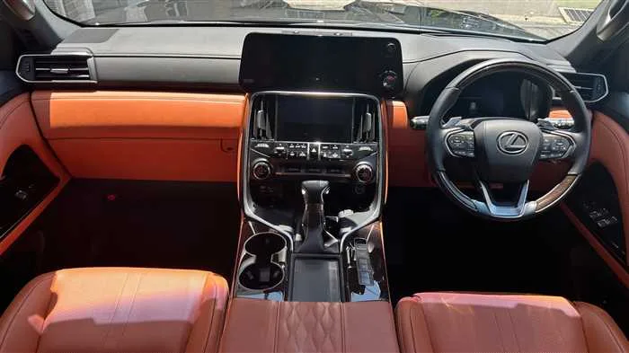 Lexus LX 600 2023 — миниатюра 5