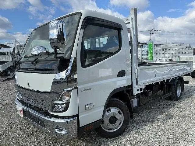 Mitsubishi Fuso Canter 2023 — фото 1, купить с доставкой в Москву
