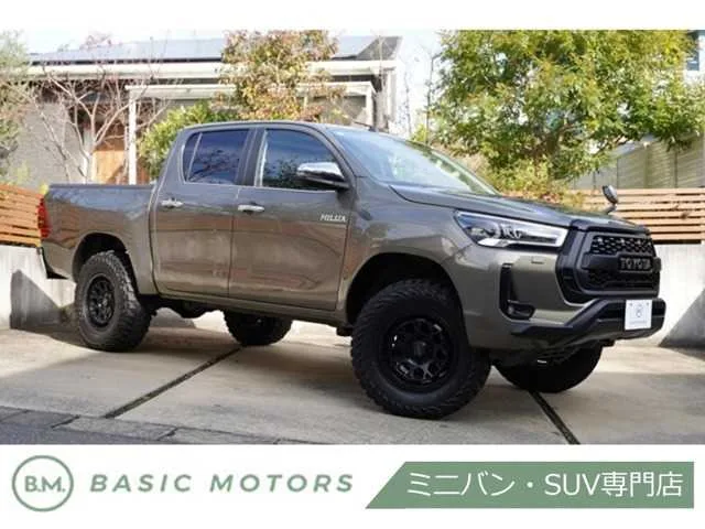 Toyota Hilux 2023 — фото 1, купить с доставкой в Москву