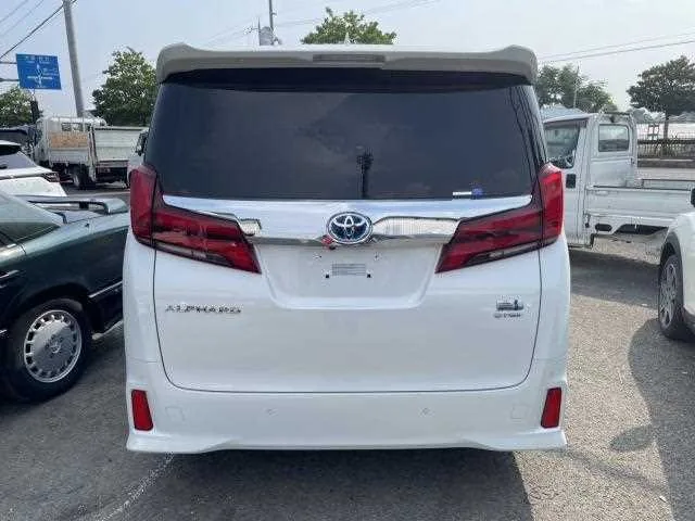 Toyota Alphard Hybrid 2022 — миниатюра 2