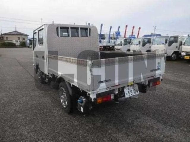 Mitsubishi Fuso Canter 2023 — миниатюра 5
