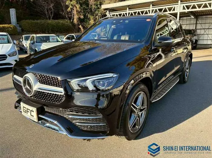 Mercedes-Benz GLE-CLASS GLE400d 4Matic Sport 4WD/Panoramic SR 2022 — фото 1, купить с доставкой в Москву