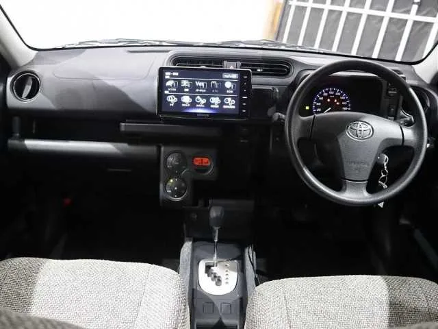 Toyota Probox Van 2022 — миниатюра 4