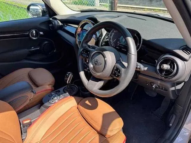 BMW MINI 2022 — миниатюра 3