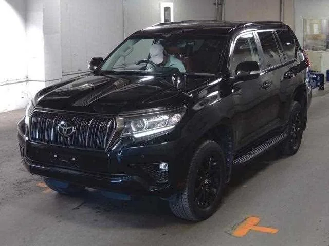 Toyota Land Cruiser Prado 2022 — миниатюра 3