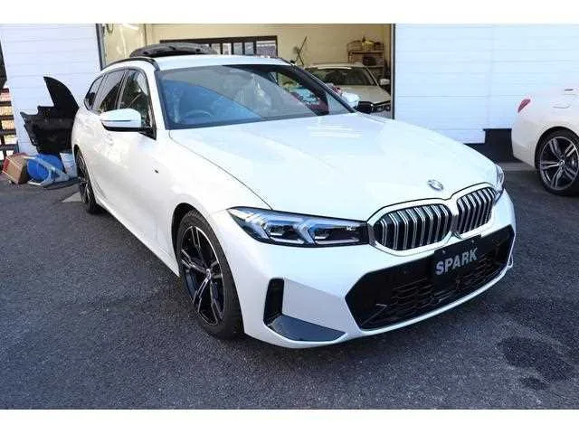 BMW 3 Series 2022 — миниатюра 5