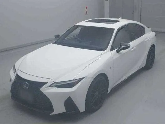 Lexus IS 2023 — фото 1, купить с доставкой в Москву