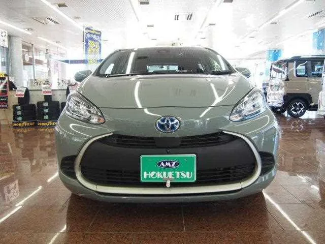 Toyota AQUA 2022 — миниатюра 4