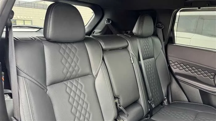 Mitsubishi OUTLANDER PHEV 2024 — миниатюра 5