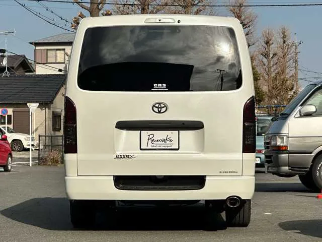 Toyota Hiace Van 2022 — миниатюра 3