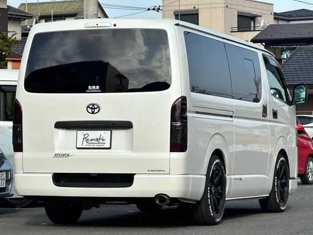 Toyota Hiace Van 2022 — миниатюра 5