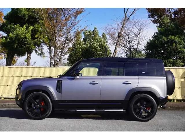 Land Rover Defender 2023 — миниатюра 3