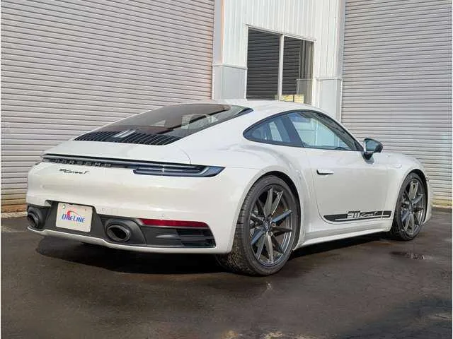 Porsche 911 2024 — миниатюра 2