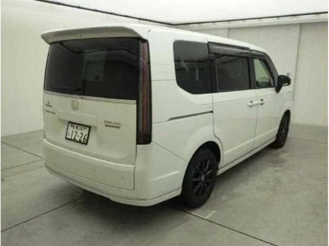 Honda Step WGN 2023 — миниатюра 2