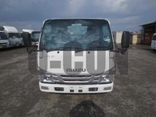 Isuzu Elf Truck 2023 — миниатюра 3
