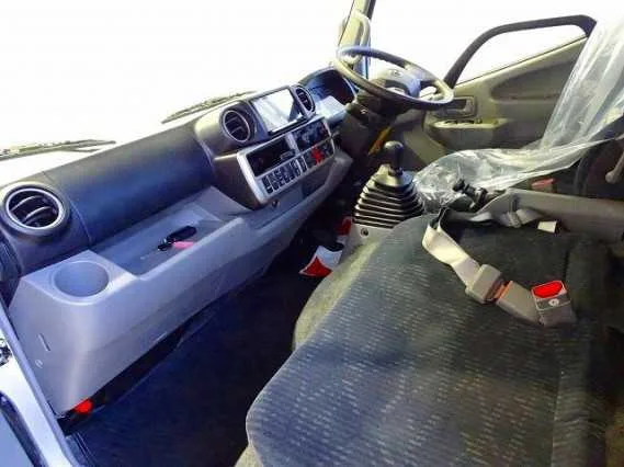 Toyota Dyna Truck 2024 — миниатюра 5