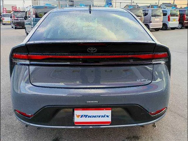 Toyota Prius Z 4WD 2023 — миниатюра 3