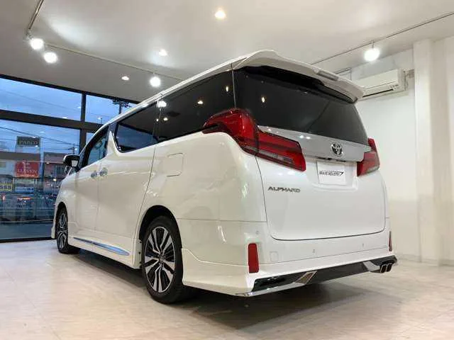 Toyota Alphard G 2022 — миниатюра 2