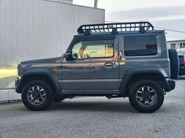 Suzuki Jimny Sierra 2023 — миниатюра 5