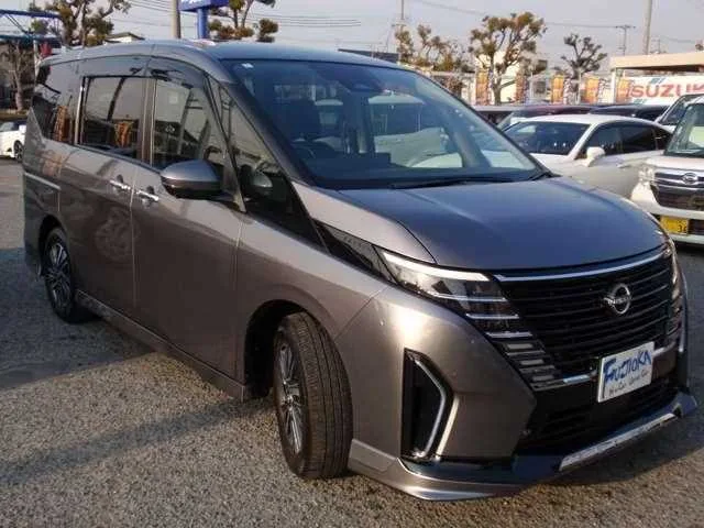 Nissan Serena 2023 — миниатюра 5