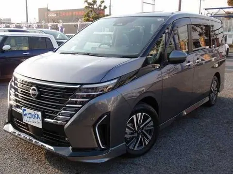 Nissan Serena 2023 купить в Москве