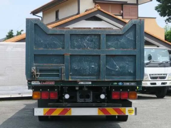 Mitsubishi Fuso Fighter 2022 — миниатюра 2