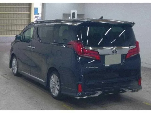Toyota Alphard G 2022 — миниатюра 2