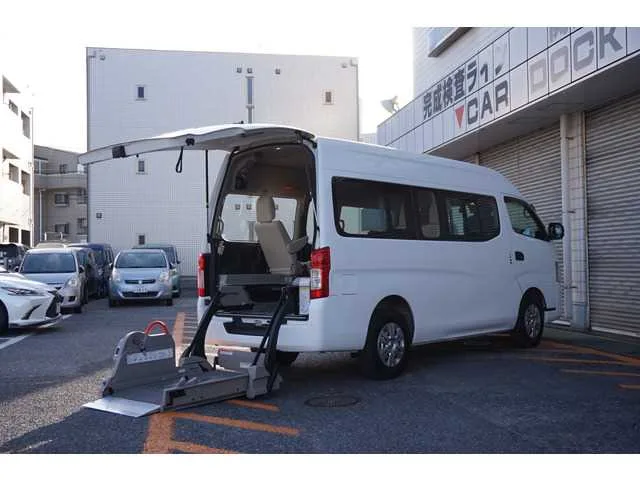 Nissan Caravan Van 2024 — миниатюра 2