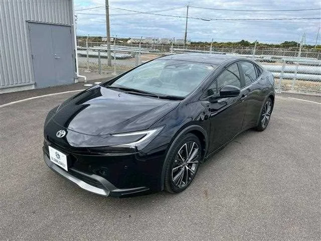 Toyota Prius 2023 — миниатюра 2