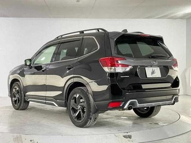 Subaru Forester 2022 — миниатюра 5