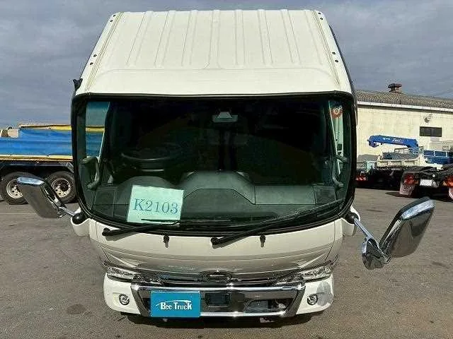 Hino Dutro 2023 — миниатюра 4