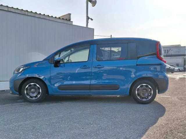 Toyota Sienta 2022 — миниатюра 5