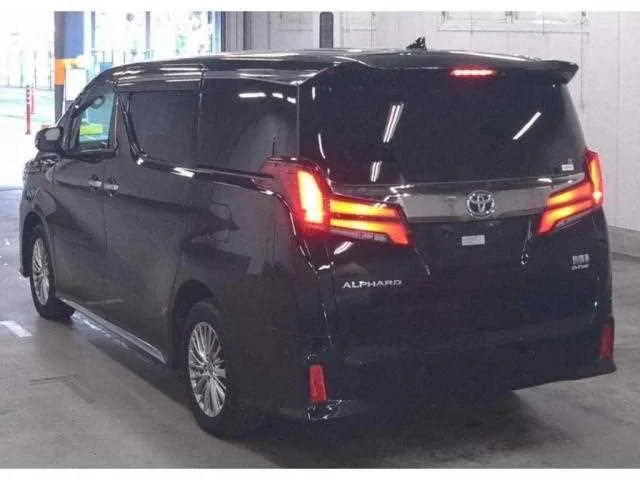 Toyota Alphard Hybrid 2023 — миниатюра 5
